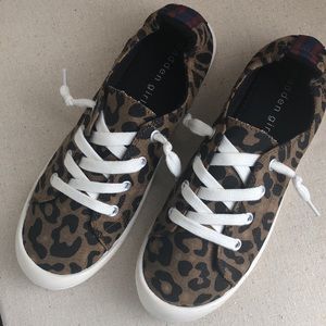 Size 7 Madden girl cheetah print sneakers